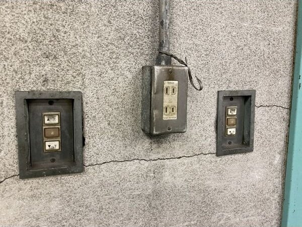あま市森6丁目倉庫の内装
