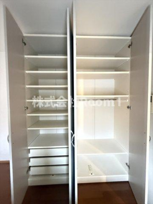 【収納】 | トリニティ・旭化成ヘーベルメゾンHEBEL HAUS | 小物を収納するのに便利です