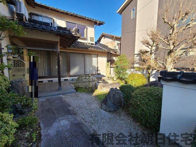 【庭】 | 東来待中古戸建 | お庭が付いています