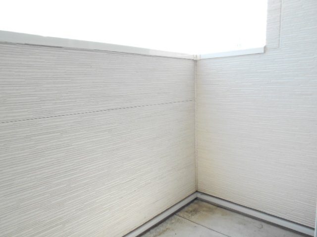 クリスタルベルのバルコニー