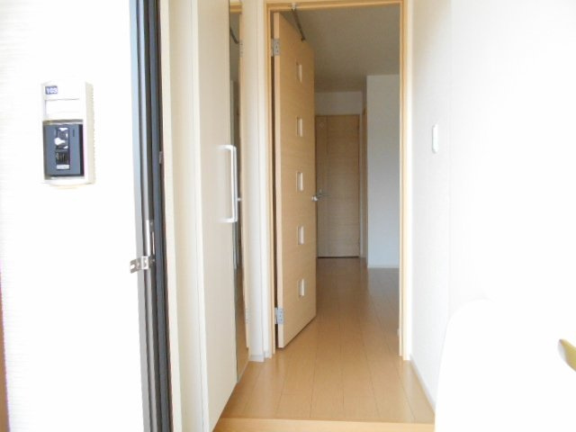 クリスタルベルの玄関