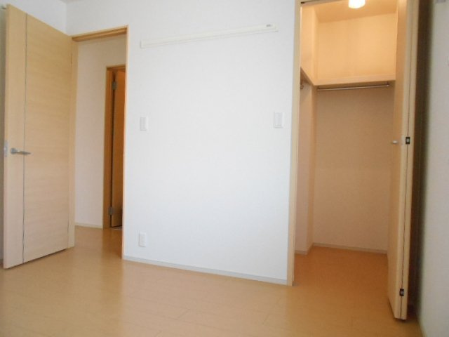 クリスタルベルの収納