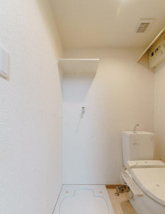 豊島区長崎６丁目の賃貸マンションのトイレ