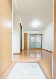 豊島区長崎６丁目の賃貸マンションの玄関