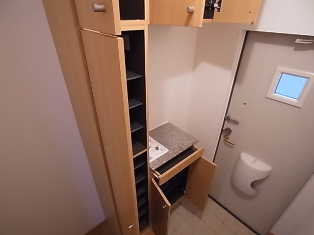 神戸市須磨区東落合２丁目のアパート