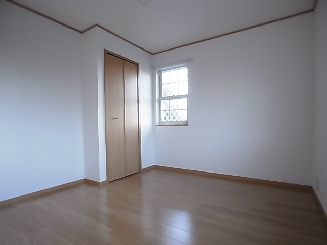 神戸市須磨区東落合２丁目のアパート