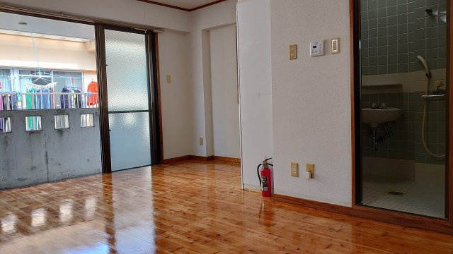シティーマンション西崎