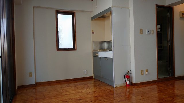  | シティーマンション西崎