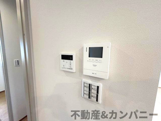 水泥町新築戸建　ONO新築建売の防犯設備|リモコン、スイッチまとめました