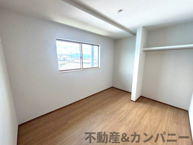 水泥町新築戸建　ONO新築建売の洋室|スタンダードな洋室です