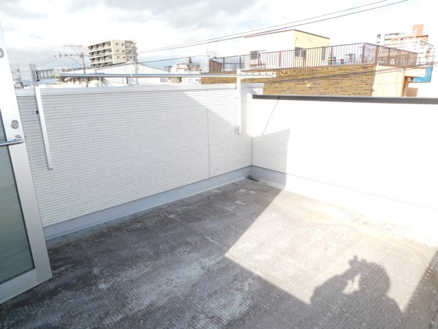 名古屋市中川区八熊２丁目の中古一戸建のバルコニー|◇バルコニー◇　　閑静な住宅街に佇むルーフバルコニー♪