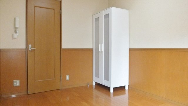 ウエストウッドの内装|２トーン調のクロスでオシャレ