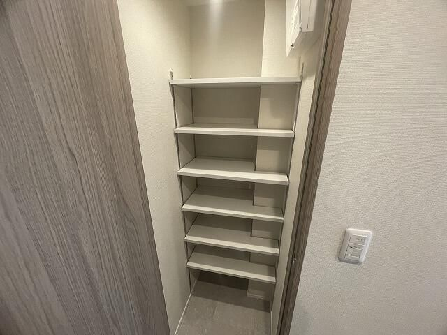 レガシア池袋立教西の収納