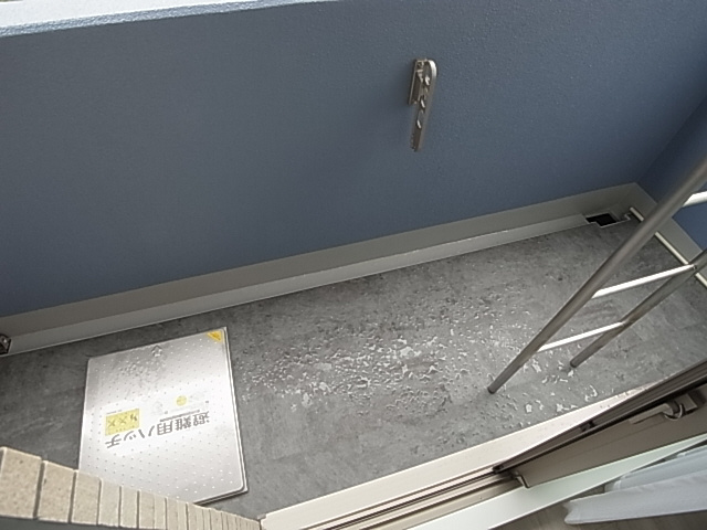 神戸市須磨区戸政町１丁目の賃貸マンションのバルコニー