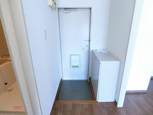 ロジュマン山中の玄関