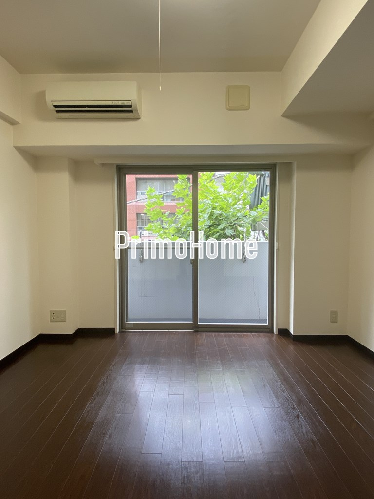 メインステージ神田駅前の洋室