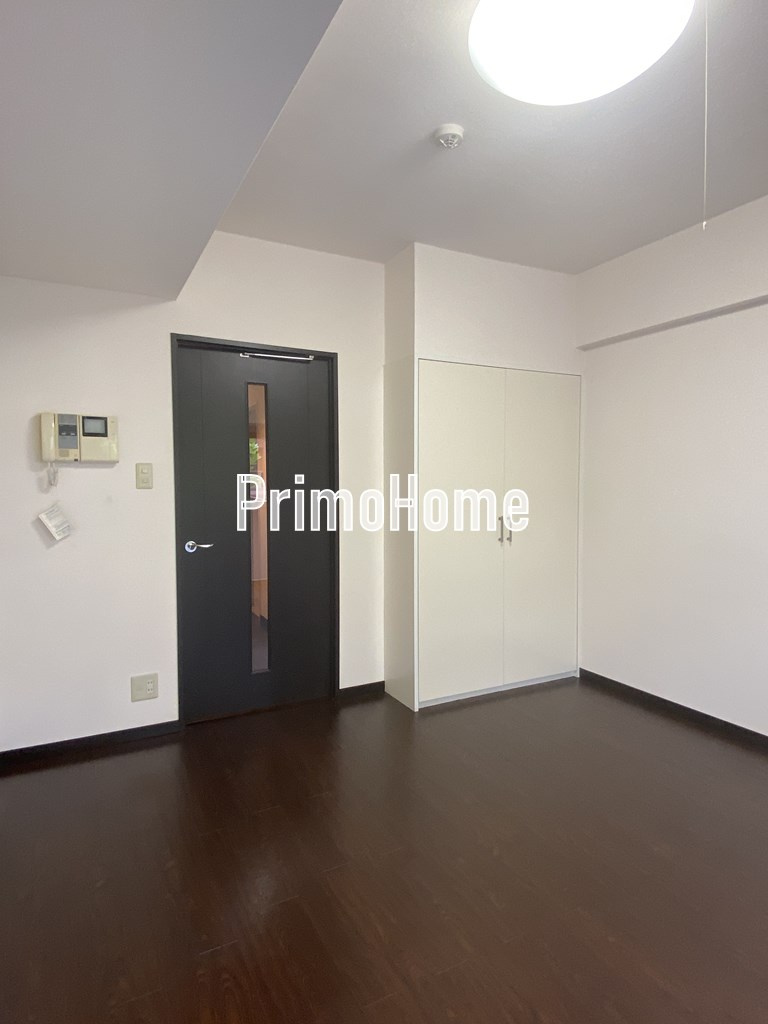 メインステージ神田駅前の居間・リビング