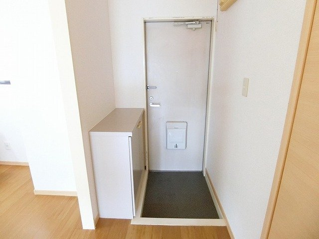 ドリーミー山中Ａの玄関