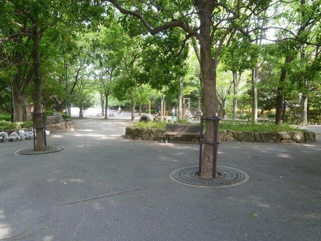 中河原公園まで1777m
