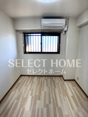 【寝室】 | ソフィア東町 | 落ち着いた色調の寝室です