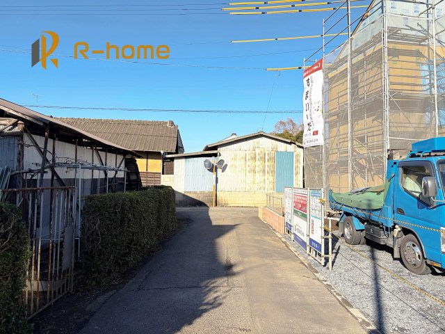 笠間市岩間駅西第3　新築戸建て　1号棟の前面道路含む現地写真|周辺環境も併せて案内致します♪
ぜひ現地へお越しください♪