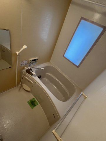 ローズガーデンの浴室