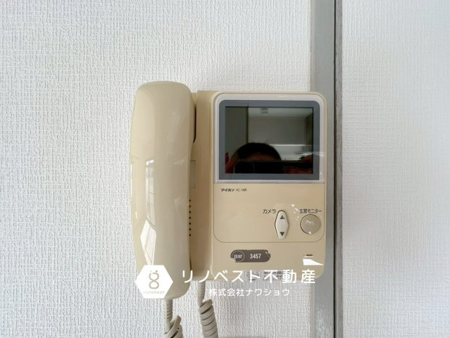 シャルマンコーポ枚岡公園 F棟のバルコニー|約30.16㎡の広々としたバルコニー！
物干しスペースとしても十分な広さです◎