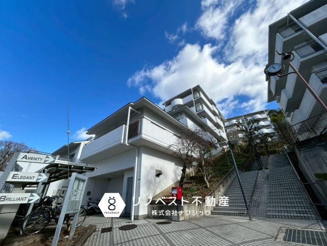 シャルマンコーポ枚岡公園 F棟の外観|ペット飼育可◎
6階建ての5階部分です。