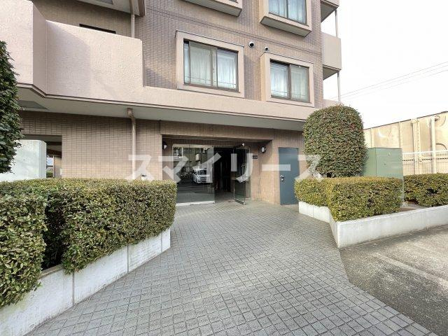 コスモ南柏のエントランス