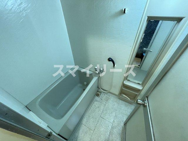 コスモ南柏の浴室