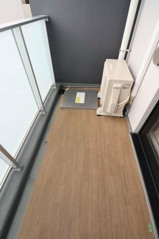 ＧＥＮＯＶＩＡ横浜石川町のバルコニー