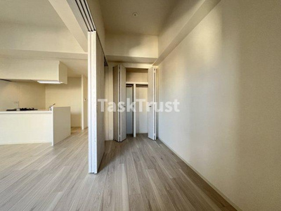 【洋室】 | アドバンス北大阪ロワン