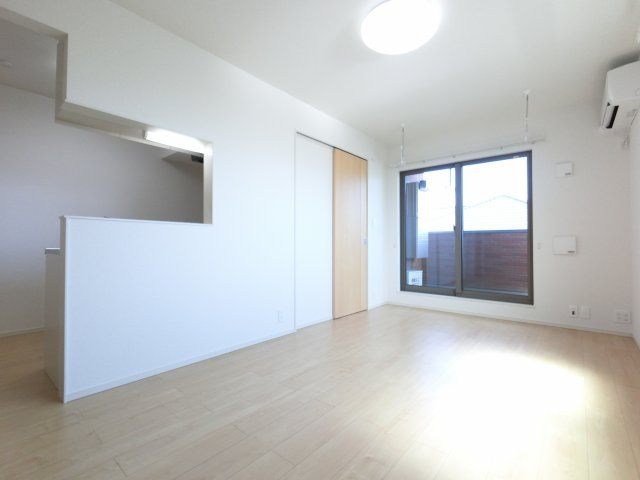 【居間・リビング】