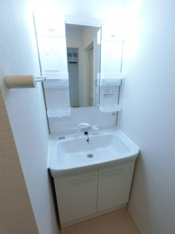 【独立洗面台】