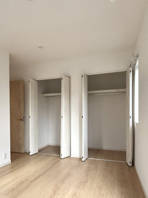 【洋室】 | 岸谷四丁目長屋