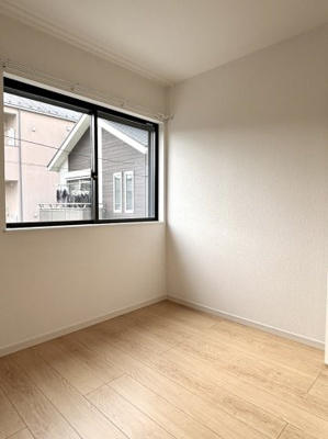 【洋室】 | 岸谷四丁目長屋