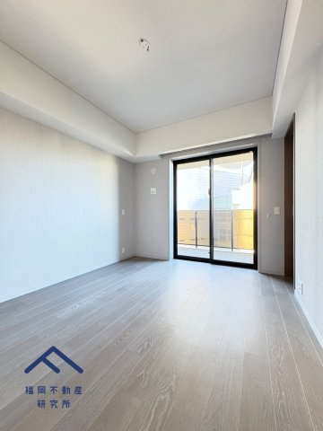 グランドメゾン福岡Ｔｈｅ　Ｃｅｎｔｒａｌ　Ｌｕｘｅの洋室