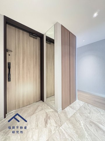 グランドメゾン福岡Ｔｈｅ　Ｃｅｎｔｒａｌ　Ｌｕｘｅの玄関