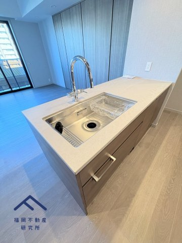 グランドメゾン福岡Ｔｈｅ　Ｃｅｎｔｒａｌ　Ｌｕｘｅのキッチン