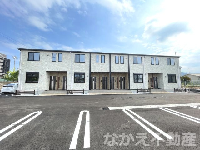 apartment 領家町 本荘ケ内