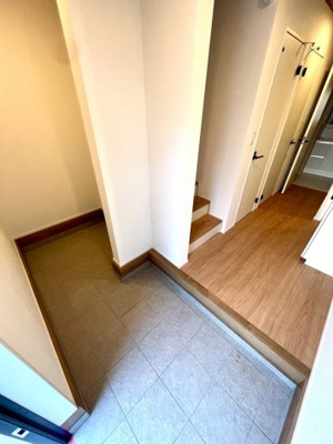 【玄関】 | 広島市南区宇品東７丁目