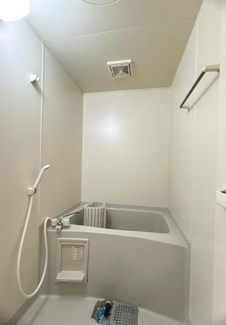 遠藤ビルの浴室