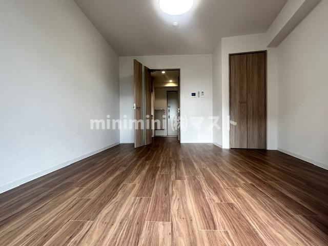 JJ　RESIDENCE　NISHIKUJOの居間・リビング