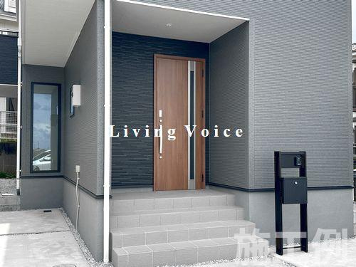 【エントランス】 | 【仲介手数料０円】伊勢原市高森台3丁目第2　新築一戸建て　全2棟 | 伊勢原市高森台3丁目第2　新築一戸建て　全2棟