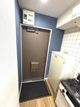 おしゃれなアクセントクロス採用