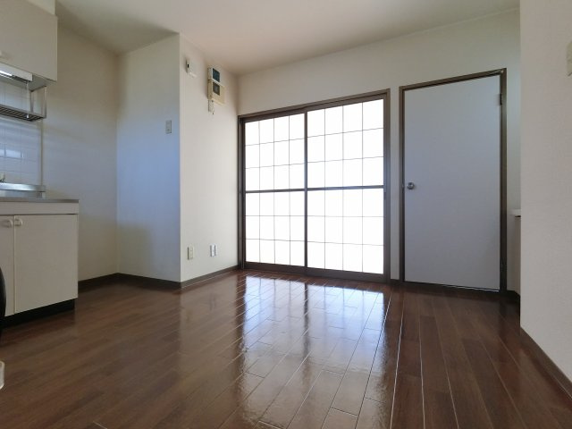 【居間・リビング】