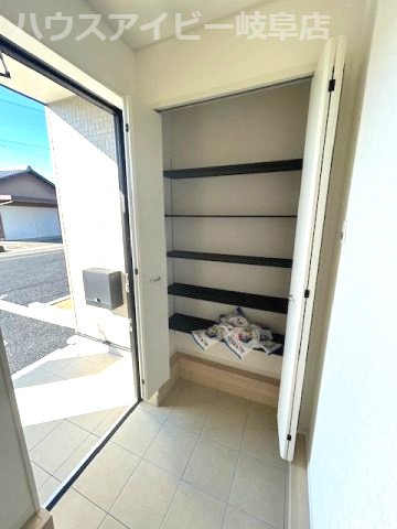 【玄関】の画像