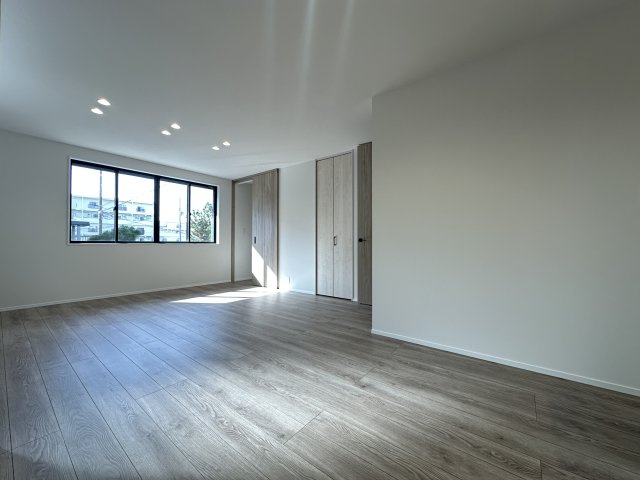 明石市松が丘1丁目新築戸建1号棟の居間・リビング