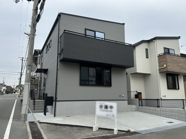 明石市松が丘1丁目新築戸建1号棟の外観