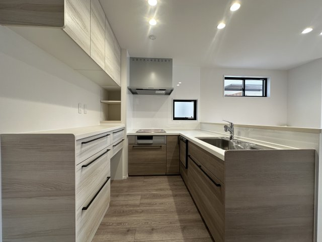 明石市松が丘1丁目新築戸建1号棟のキッチン